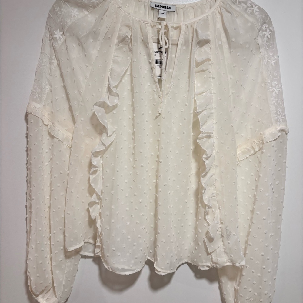 Express Polka Dot Ruffle Blouse - Picture 4 of 10